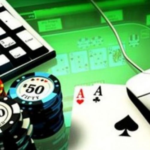 Le poker en ligne : des avantages et des inconvénients